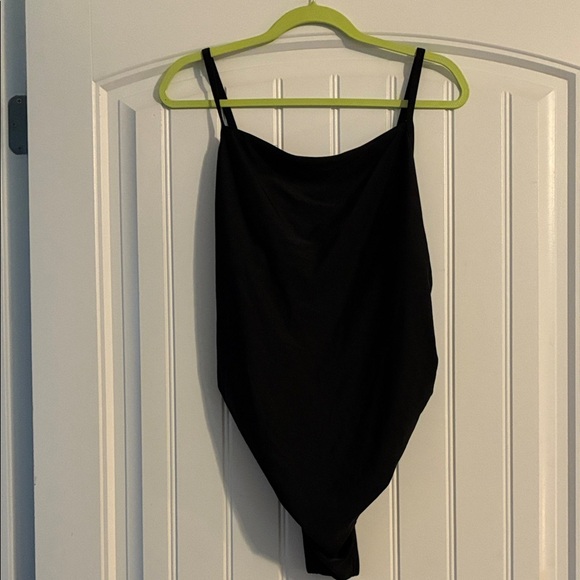 Pinkblush 1 piece swimsuit XL - Picture 1 of 6